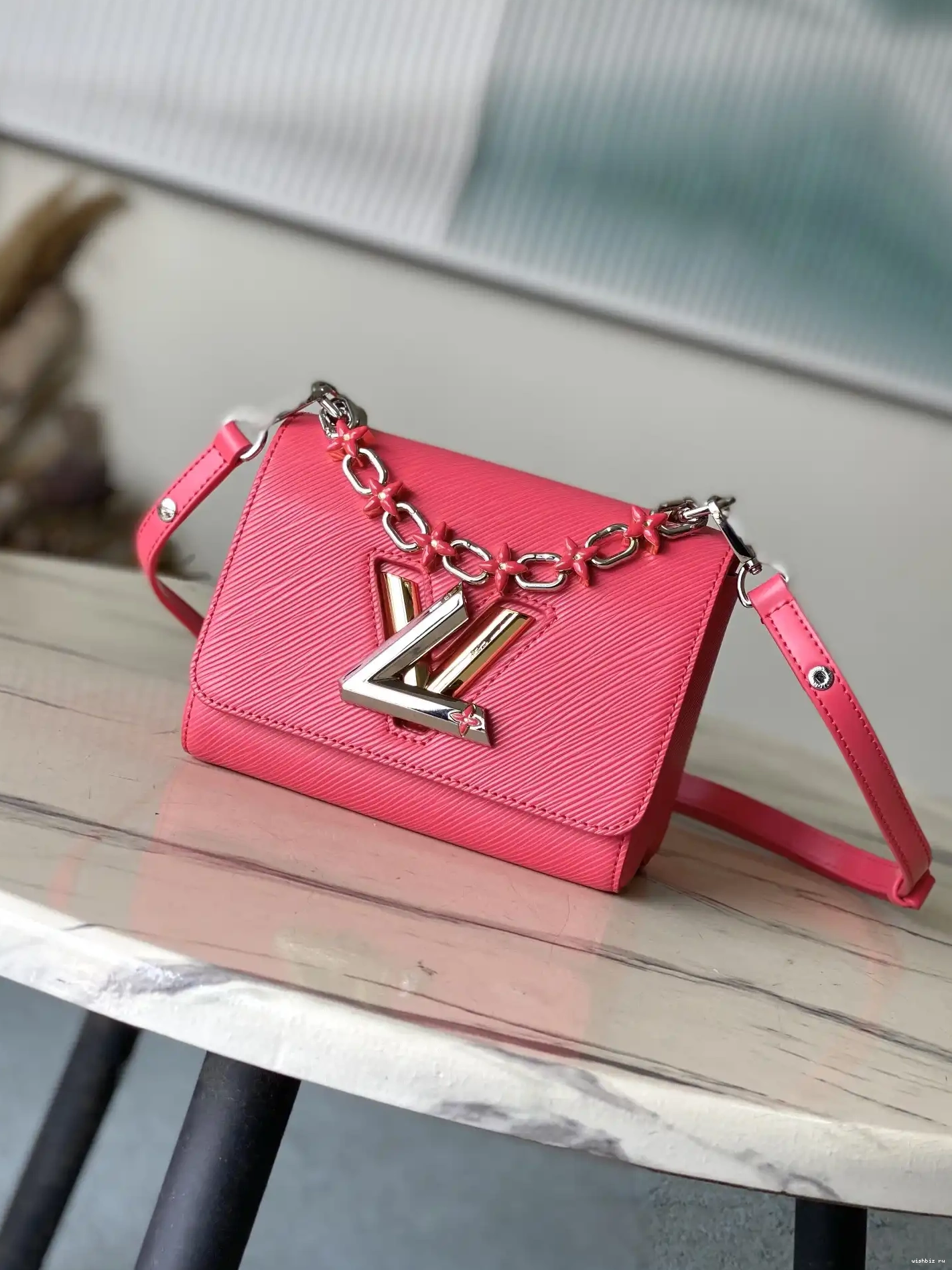 WIS LOUIS TWIST VUITTON PM-19*15*9CM 0703